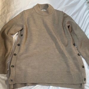Tuckernuck Beige Button-Side Sweater